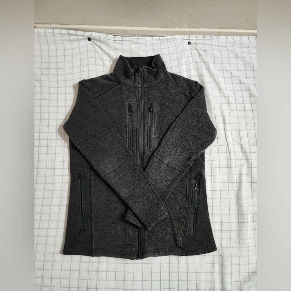 KUHL Women's sweater zipper size small